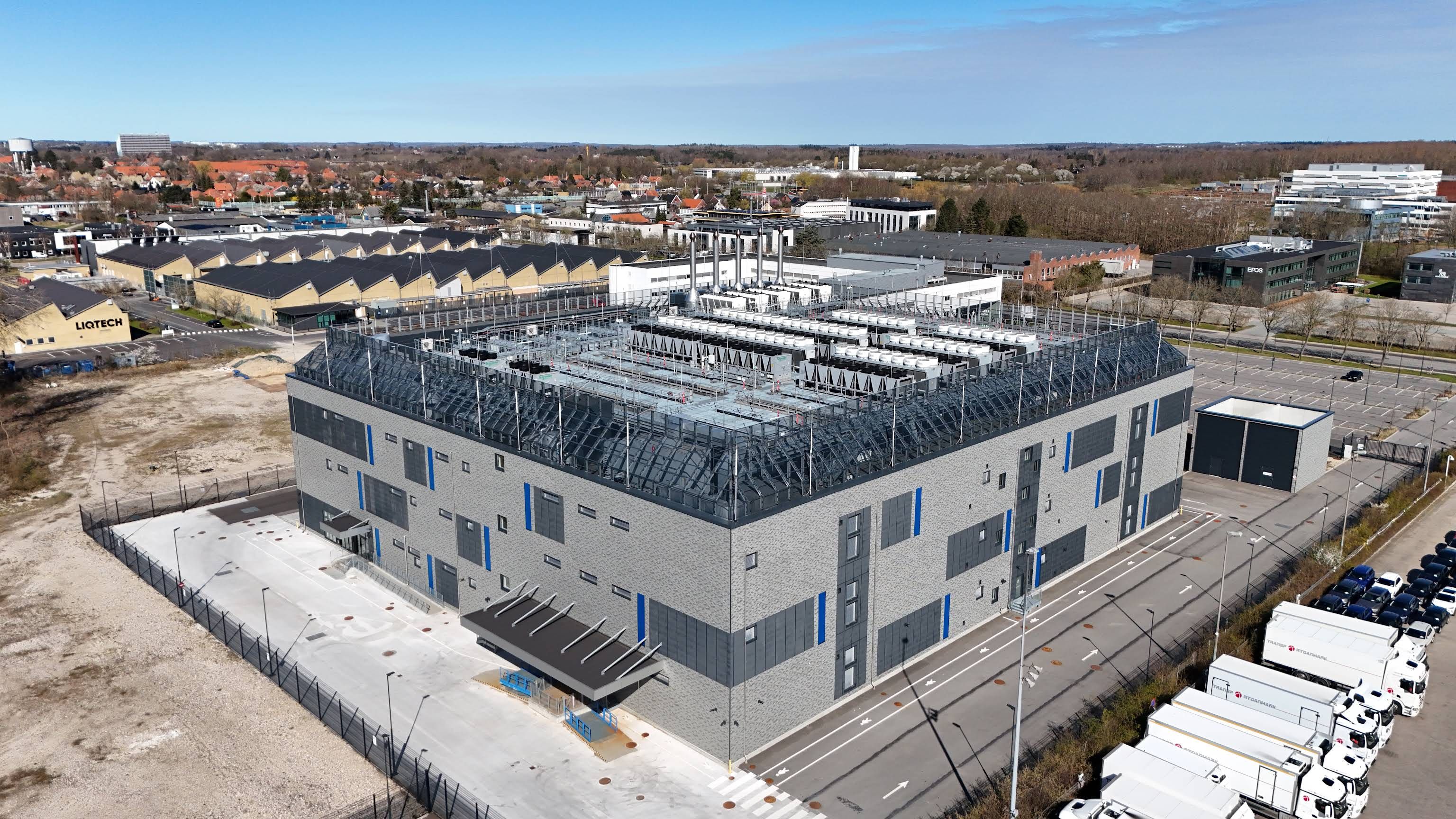 Asergo's data centers are built to the highest standards, ensuring your Kubernetes clusters run on infrastructure that meets Tier3+ requirements. With multiple locations across Denmark, we provide the reliability and performance your applications demand.